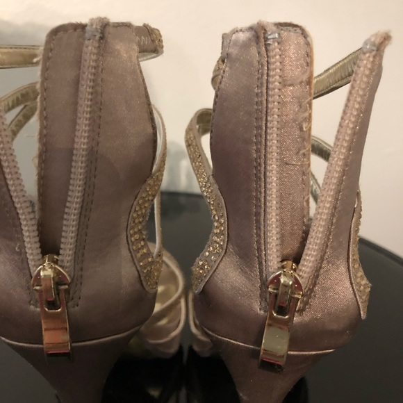 Isadora embellished heels size 8 - Picture 6 of 6